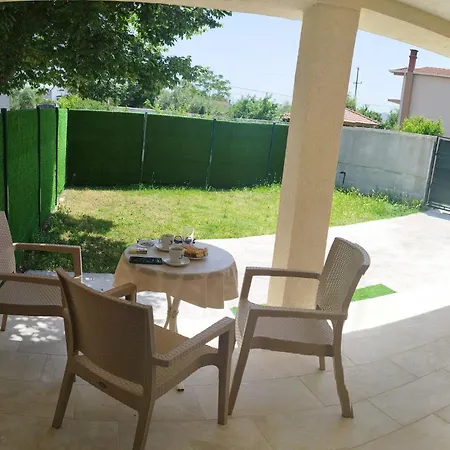 Apartment Comfort House With Yard-Near Airport Podgorica *