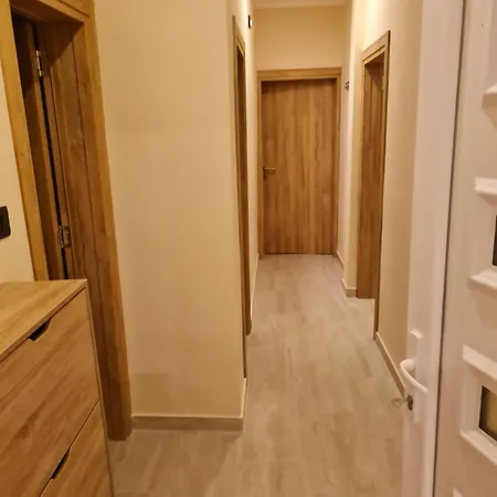 Apartment Comfort House With Yard-Near Airport Podgorica